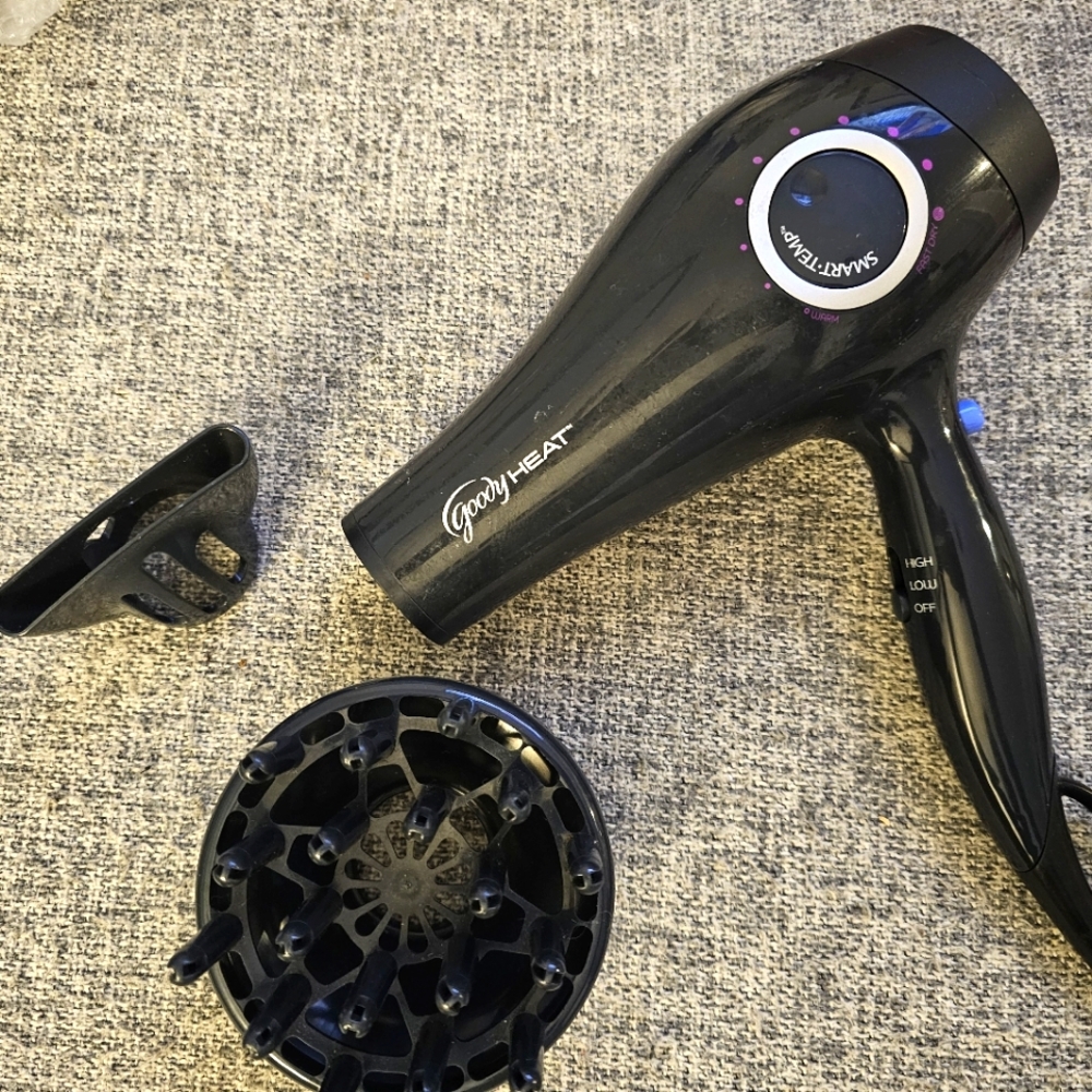 GOODY smart temp hair dryer - used